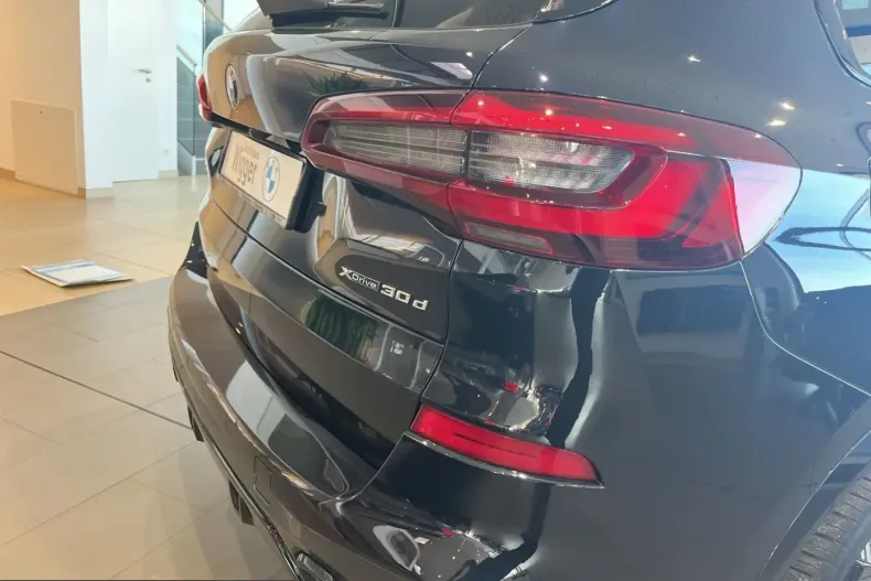 BMW X5 (Seria X) din 2022 cu 76.990 km - oferta BMW200767 - foto 40