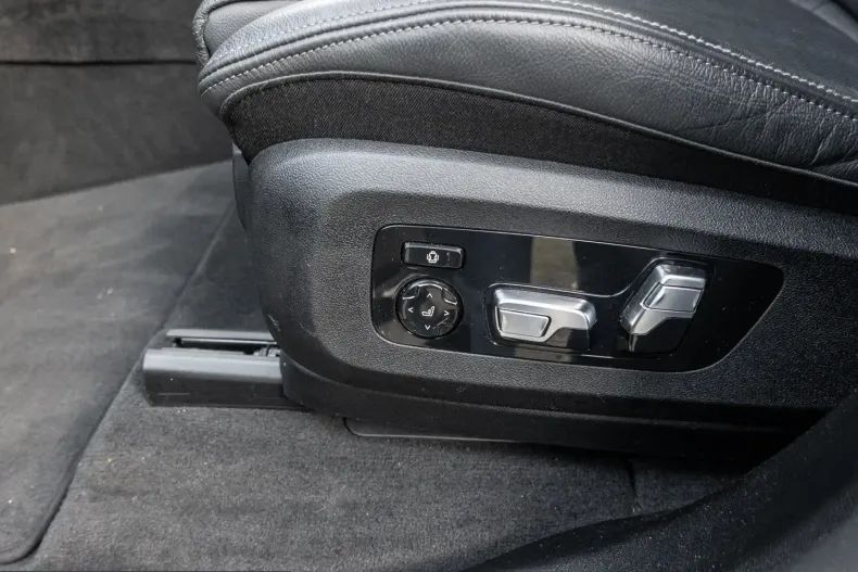 BMW X5 (Seria X) din 2022 cu 41.771 km - oferta BMW200772 - foto 16