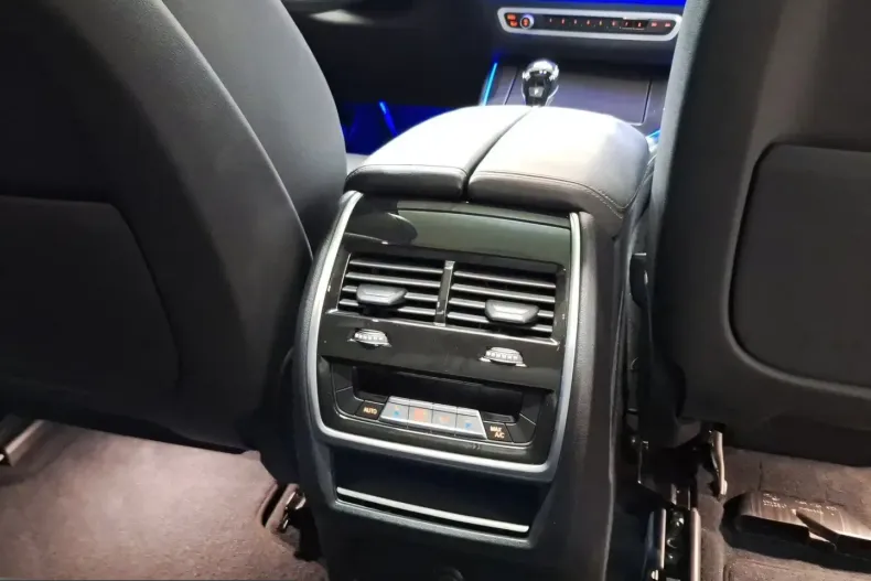 BMW X5 (Seria X) din 2022 cu 90.142 km - oferta BMW200782 - foto 17