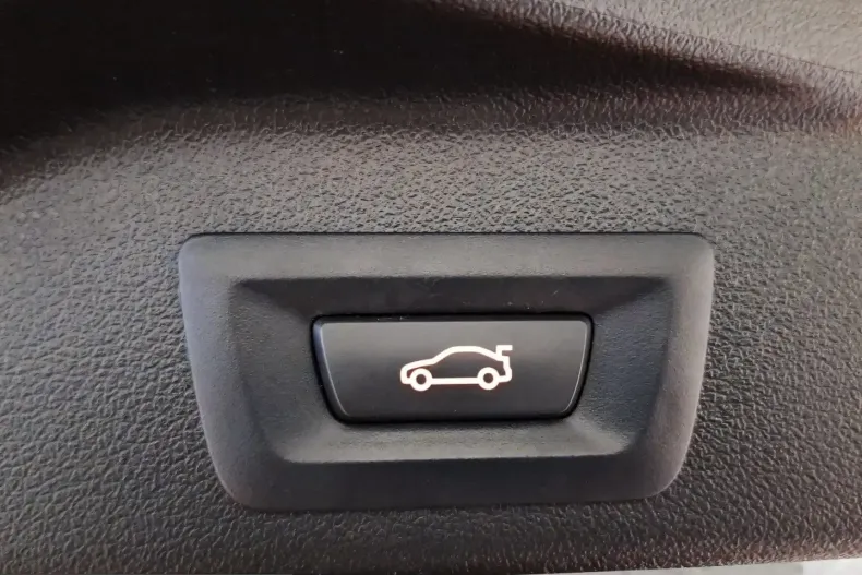 BMW X5 (Seria X) din 2022 cu 90.142 km - oferta BMW200782 - foto 18