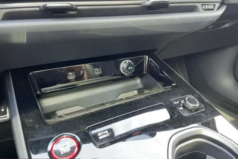 Audi A6 din 2025 cu 19.900 km - oferta AUD200818 - foto 19