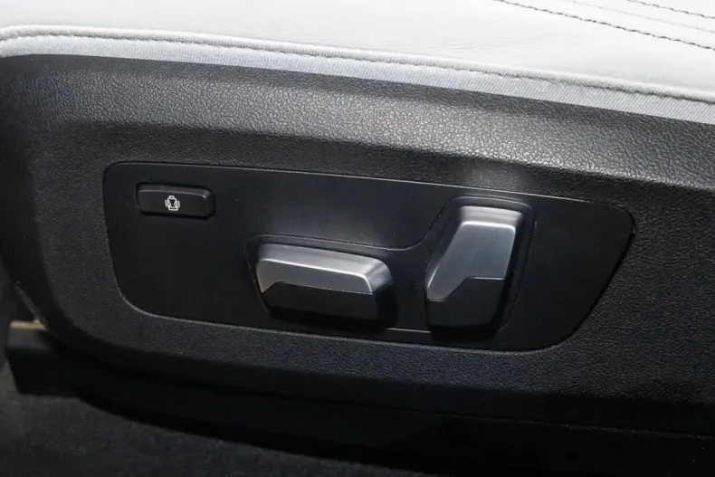 BMW X5 (Seria X) din 2022 cu 73.332 km - oferta BMW200819 - foto 13