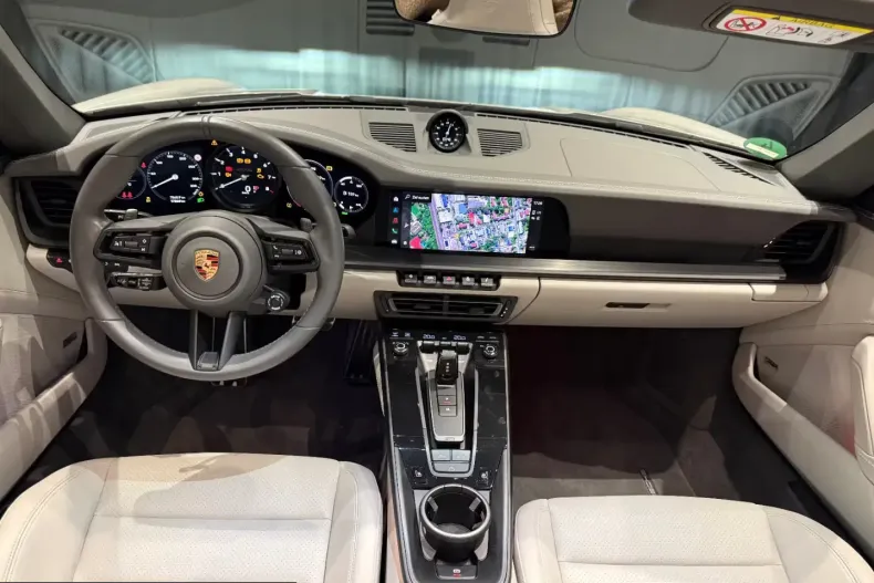 Porsche 992 din 2023 cu 20.000 km - oferta POR200826 - foto 16