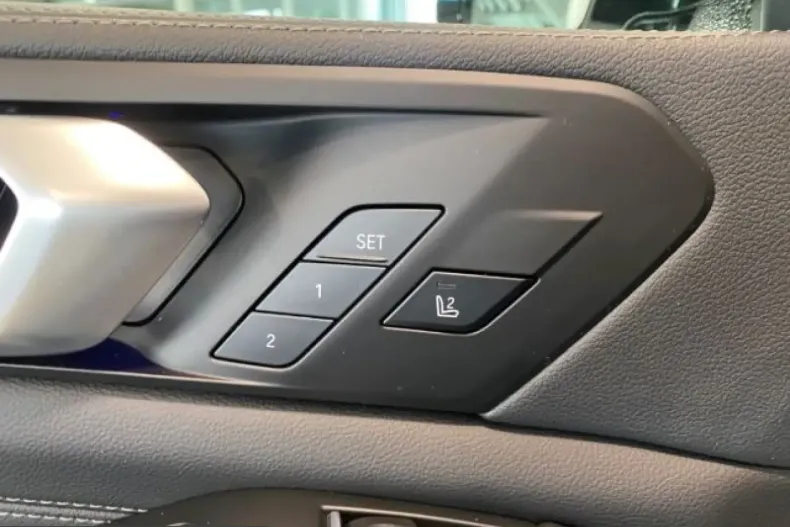 BMW X5 (Seria X) din 2022 cu 64.813 km - oferta BMW200828 - foto 9