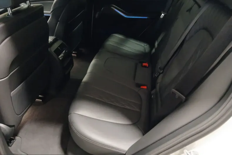 BMW X5 (Seria X) din 2022 cu 68.592 km - oferta BMW200831 - foto 11