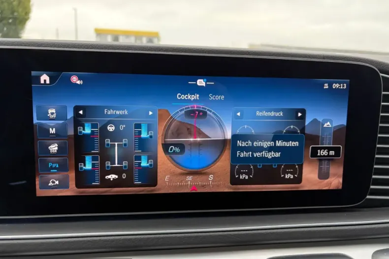 Mercedes-Benz GLE 300 (Clasa GLE) din 2025 cu 8.000 km - oferta MER200836 - foto 14