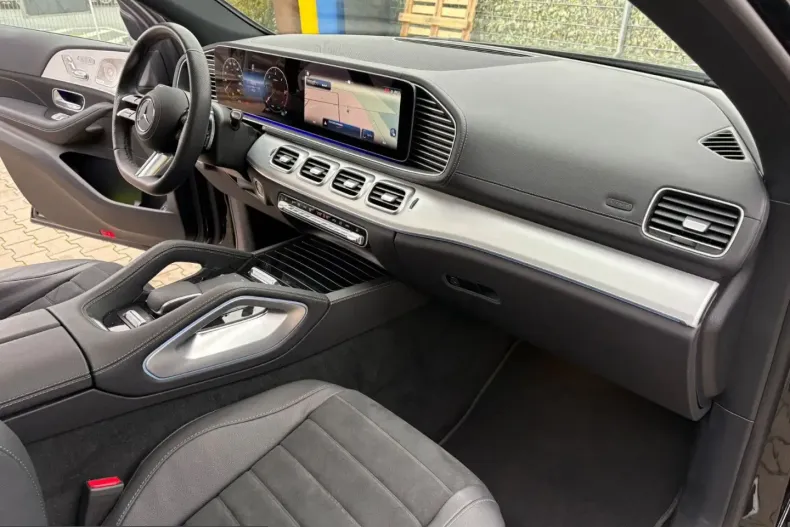 Mercedes-Benz GLE 300 (Clasa GLE) din 2025 cu 8.000 km - oferta MER200836 - foto 15