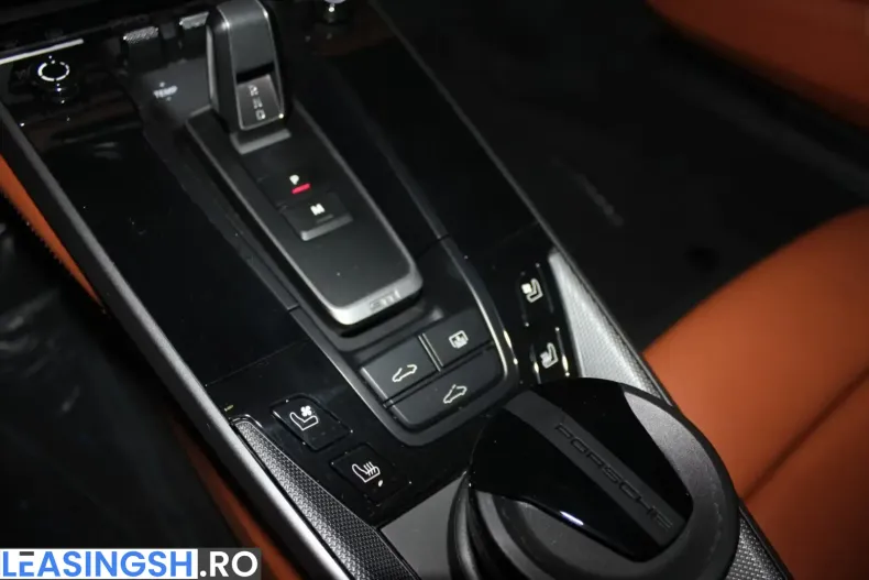 Porsche 911 din 2026 cu 20 km - oferta POR200840 - foto 15