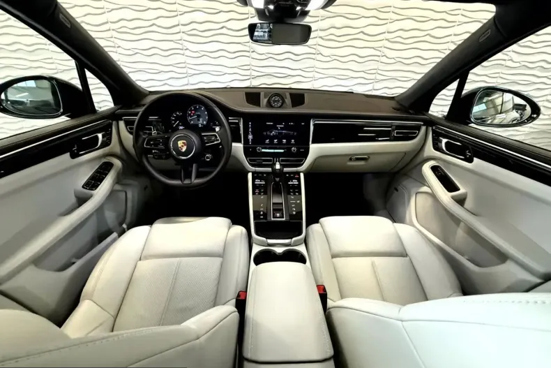 Porsche Macan din 2024 cu 17.900 km - oferta POR200846 - foto 12