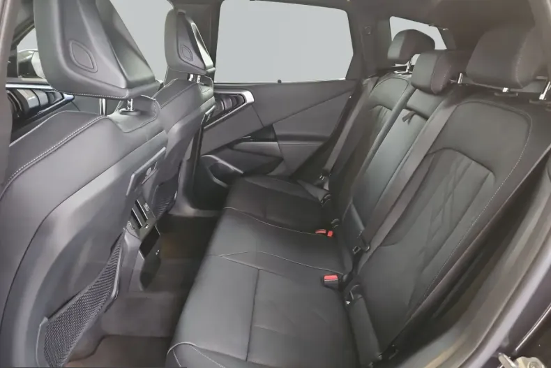 BMW X3 (Seria X) din 2025 cu 17.065 km - oferta BMW200867 - foto 9