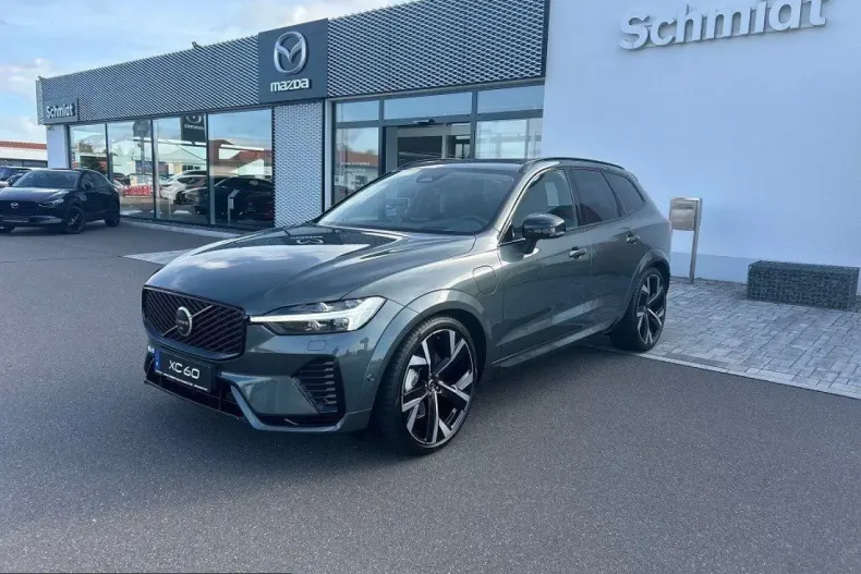 Volvo XC60 din 2025 cu 3.918 km - oferta VOL200869 - foto 1