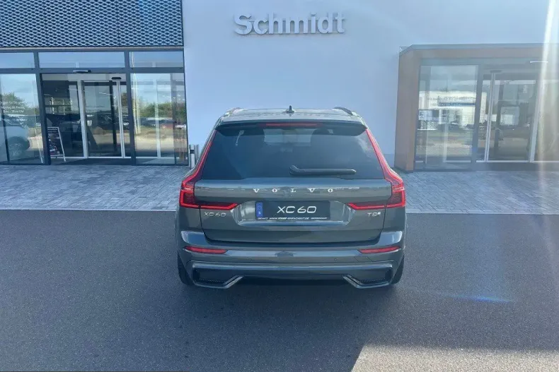 Volvo XC60 din 2025 cu 3.918 km - oferta VOL200869 - foto 5