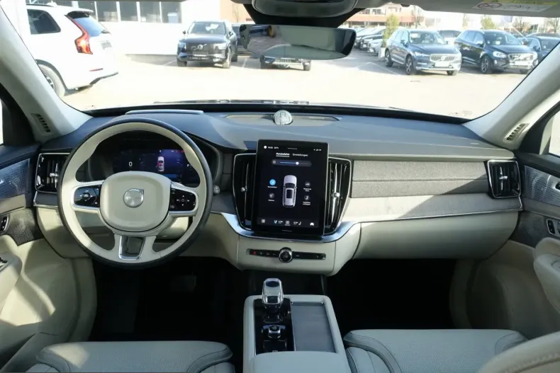 Volvo XC90 din 2025 cu 11.863 km - oferta VOL200870 - foto 20