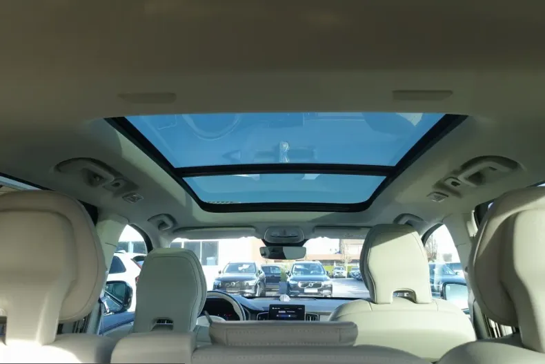 Volvo XC90 din 2025 cu 11.863 km - oferta VOL200870 - foto 22