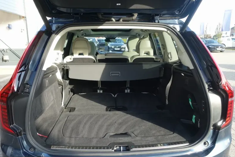 Volvo XC90 din 2025 cu 11.863 km - oferta VOL200870 - foto 23
