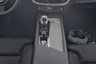 Volvo XC60 din 2025 cu 14.990 km - oferta VOL200872 - foto 6