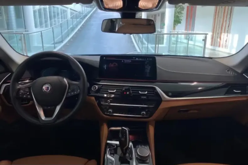 Alpina D5 din 2024 cu 27.220 km - oferta ALP200874 - foto 7