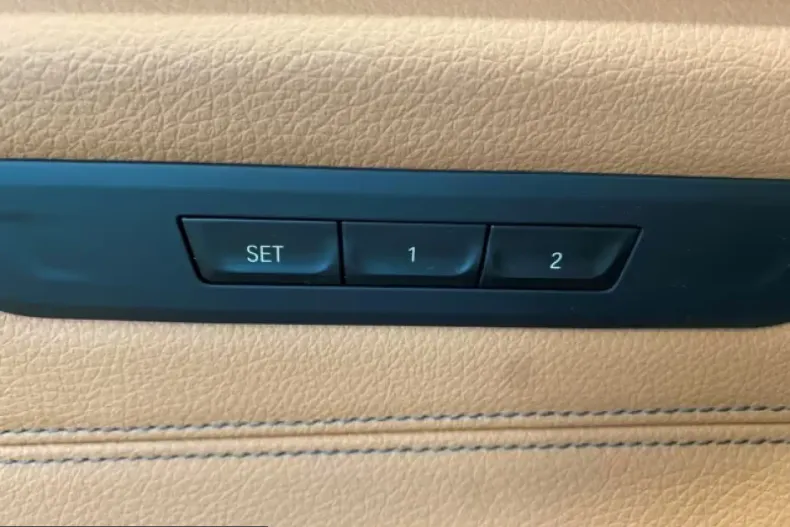 Alpina D5 din 2024 cu 27.220 km - oferta ALP200874 - foto 17