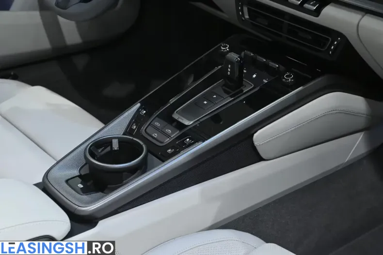 Porsche 992 din 2023 cu 18.813 km - oferta POR200881 - foto 18