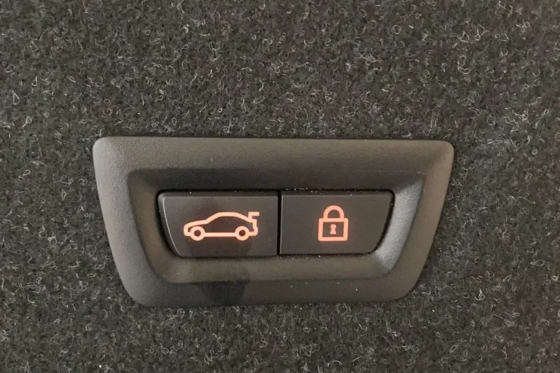 BMW M3 (Seria 3) din 2022 cu 44.910 km - oferta BMW200882 - foto 17