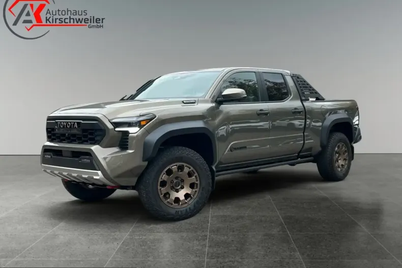 Toyota Tacoma din 2025 cu 50 km - oferta TOY200886 - foto 1