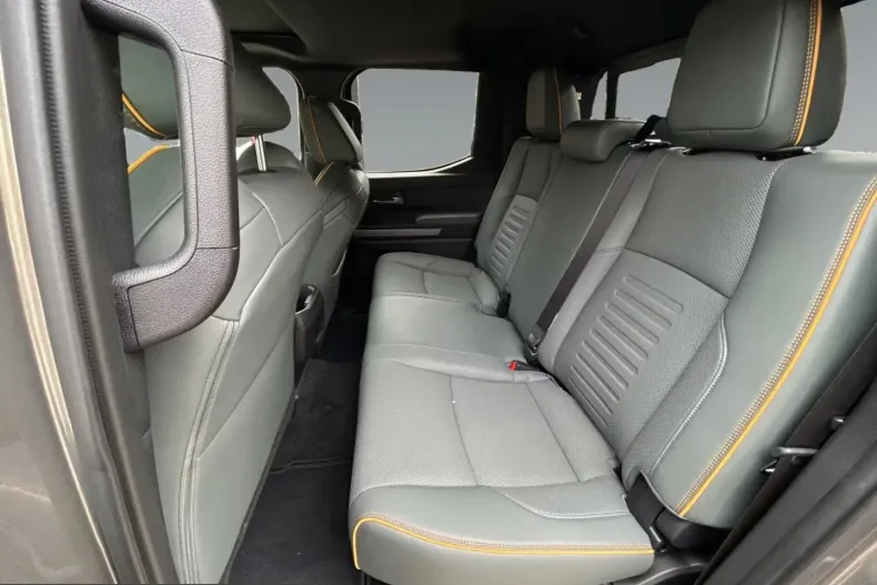 Toyota Tacoma din 2025 cu 50 km - oferta TOY200886 - foto 13