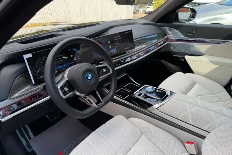 BMW M760 (Seria 7) din 2025 cu 29.000 km - oferta BMW200888 - foto 2