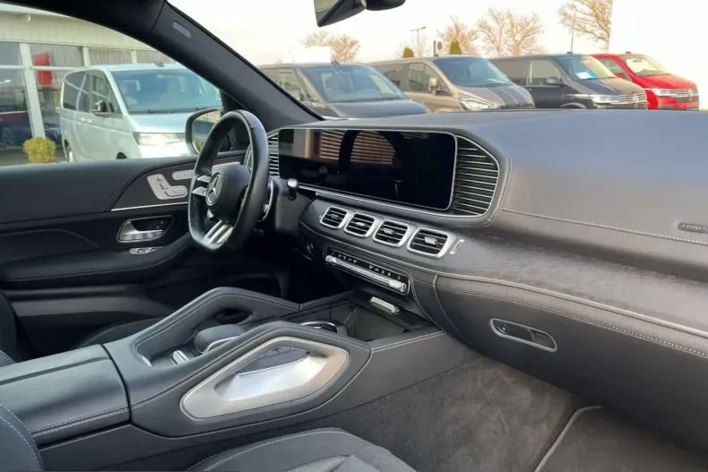 Mercedes-Benz GLE 53 AMG (Clasa GLE) din 2024 cu 27.335 km - oferta MER200889 - foto 13