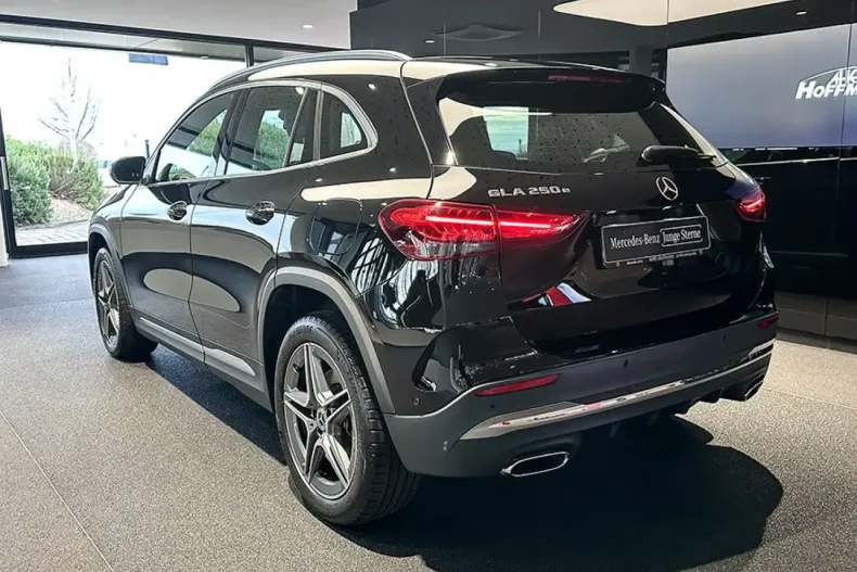 Mercedes-Benz GLA 250 (Clasa GLA) din 2022 cu 46.950 km - oferta MER200894 - foto 5