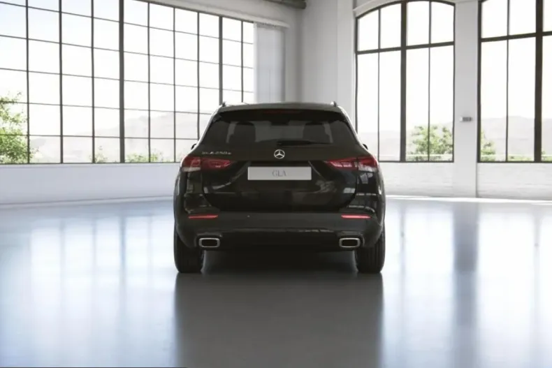 Mercedes-Benz GLA 250 (Clasa GLA) din 2021 cu 43.392 km - oferta MER200895 - foto 6