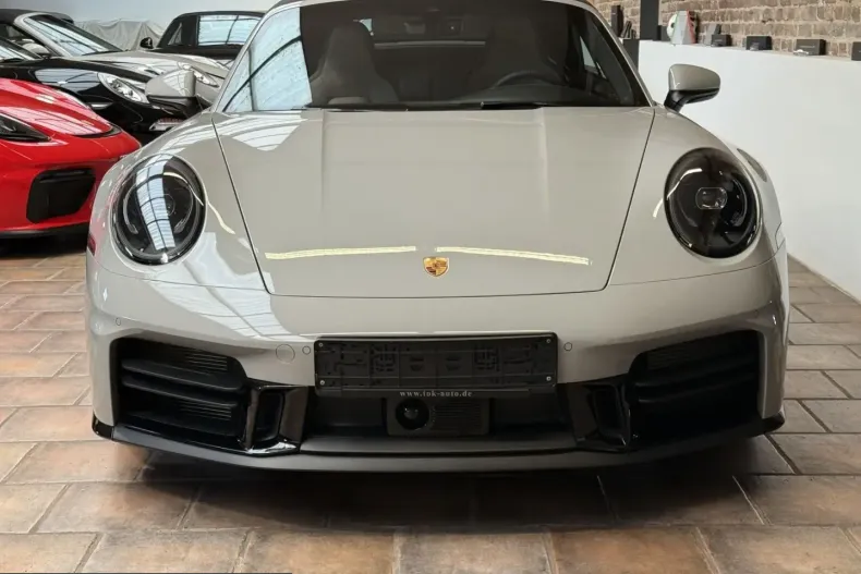 Porsche 992 din 2025 cu 11.500 km - oferta POR200896 - foto 3
