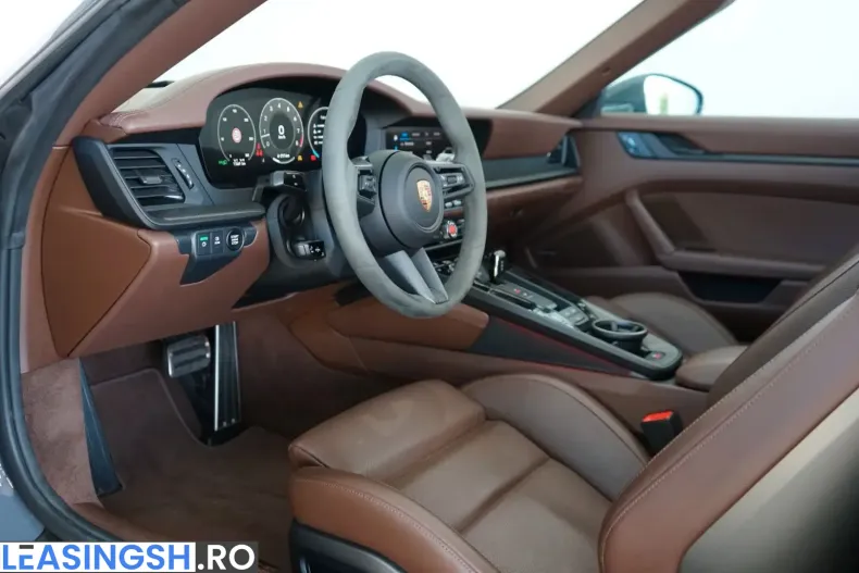 Porsche 992 din 2024 cu 11.850 km - oferta POR200902 - foto 2