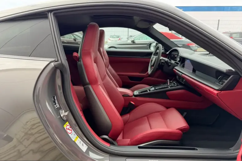 Porsche 992 din 2023 cu 24.979 km - oferta POR200905 - foto 13