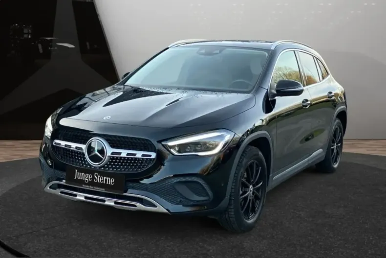 Mercedes-Benz GLA 250 (Clasa GLA) din 2022 cu 49.371 km - oferta MER200909 - foto 1