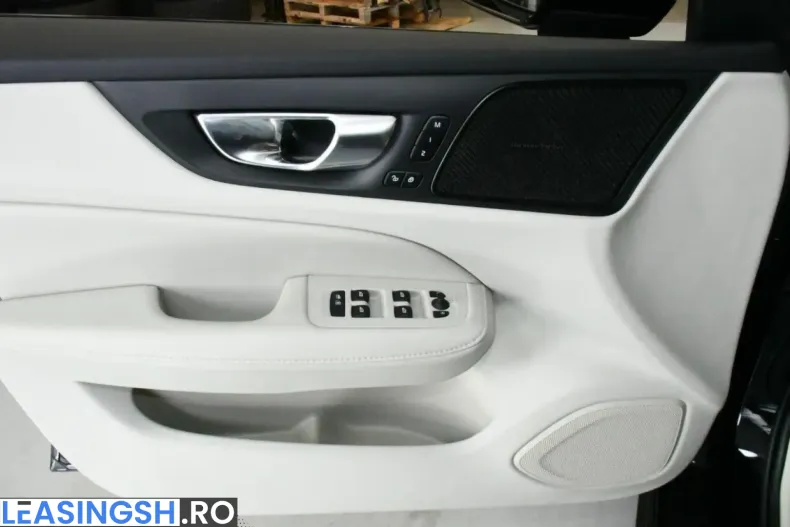 Volvo V60 Cross Country din 2023 cu 33.600 km - oferta VOL200911 - foto 18