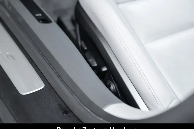 Porsche 992 din 2023 cu 18.435 km - oferta POR200917 - foto 21