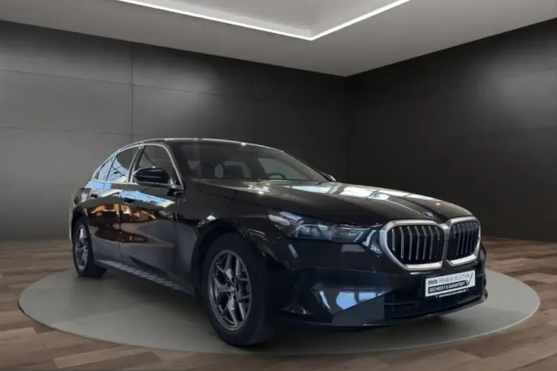 BMW 520 (Seria 5) din 2024 cu 37.779 km - oferta BMW200919 - foto 1