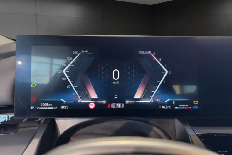 BMW 520 (Seria 5) din 2024 cu 37.779 km - oferta BMW200919 - foto 12