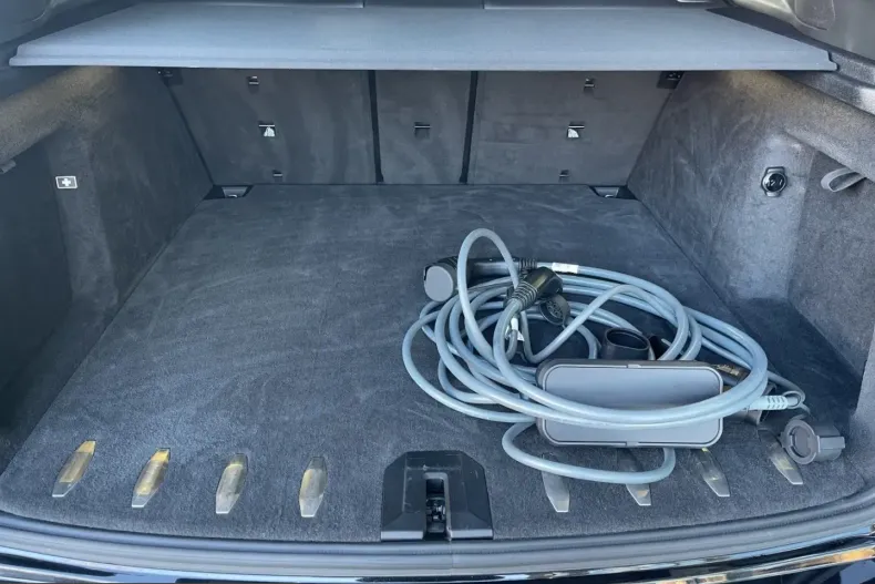 BMW XM (Seria X) din 2025 cu 26.300 km - oferta BMW200925 - foto 11