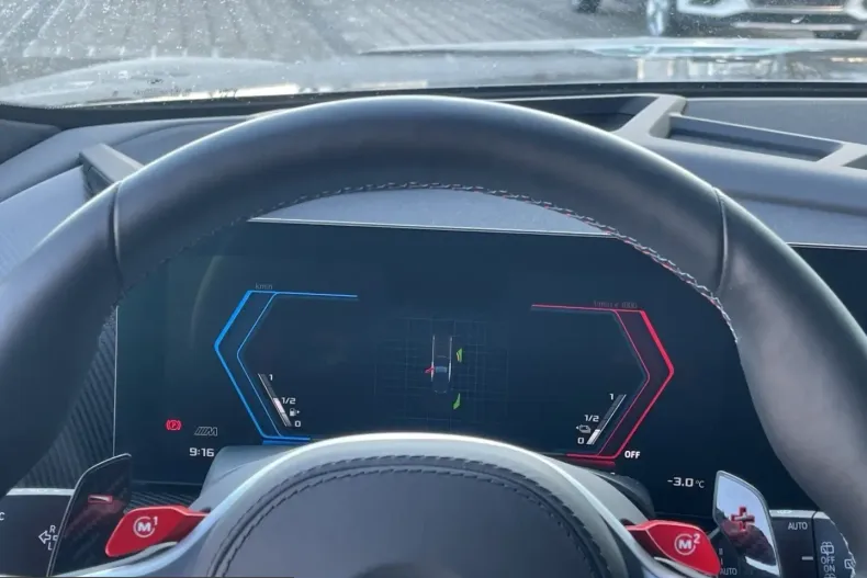 BMW XM (Seria X) din 2025 cu 26.300 km - oferta BMW200925 - foto 18