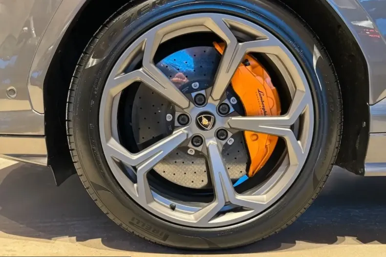 Lamborghini Urus din 2021 cu 69.515 km - oferta LAM200927 - foto 8