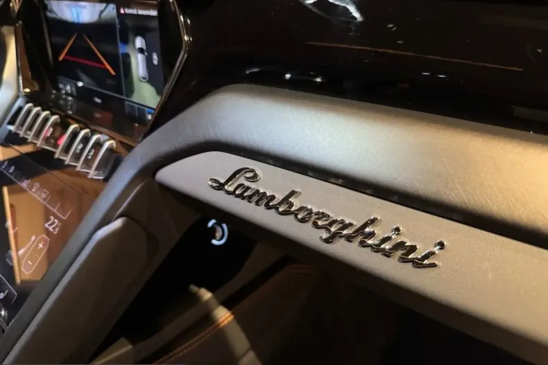 Lamborghini Urus din 2021 cu 69.515 km - oferta LAM200927 - foto 13
