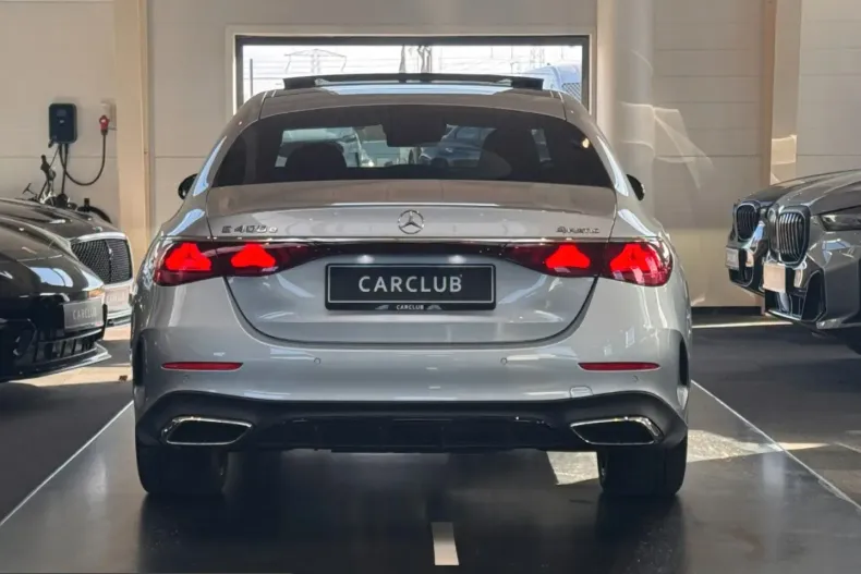 Mercedes-Benz E 400 (Clasa E) din 2023 cu 39.890 km - oferta MER200928 - foto 5