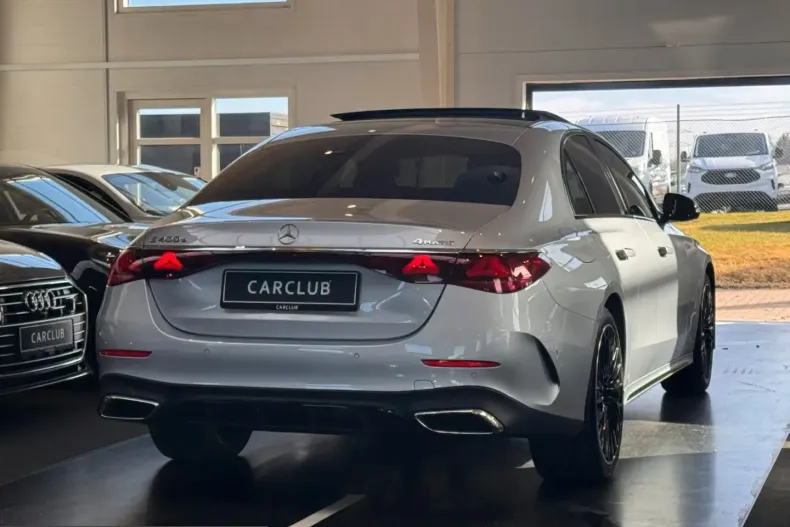 Mercedes-Benz E 400 (Clasa E) din 2023 cu 39.890 km - oferta MER200928 - foto 7