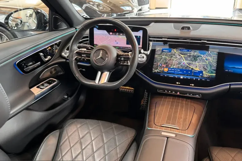 Mercedes-Benz E 400 (Clasa E) din 2023 cu 39.890 km - oferta MER200928 - foto 23