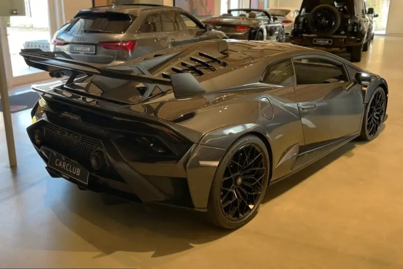 Lamborghini Huracán din 2022 cu 11.615 km - oferta LAM200929 - foto 2