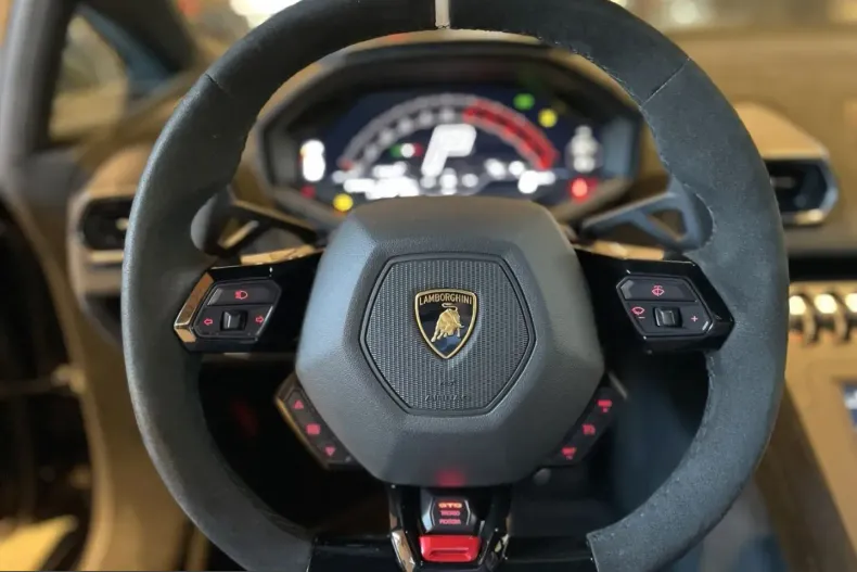 Lamborghini Huracán din 2022 cu 11.615 km - oferta LAM200929 - foto 9