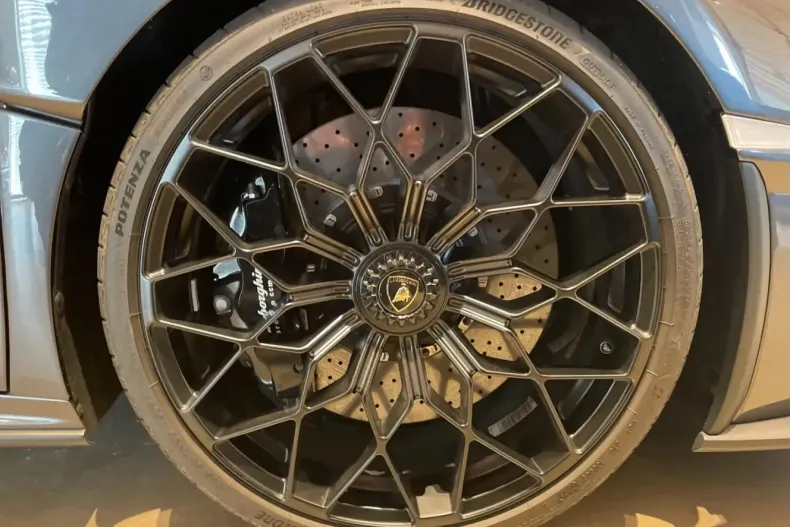 Lamborghini Huracán din 2022 cu 11.615 km - oferta LAM200929 - foto 23