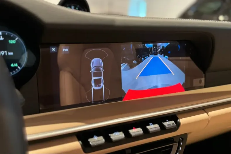 Porsche 992 din 2021 cu 6.295 km - oferta POR200931 - foto 11