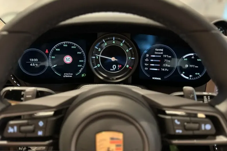 Porsche 992 din 2021 cu 6.295 km - oferta POR200931 - foto 30